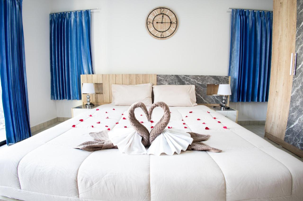 Hotel Grand View Premium Patong Exterior foto